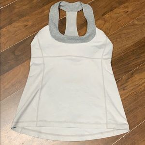 Lululemon gray top size 10